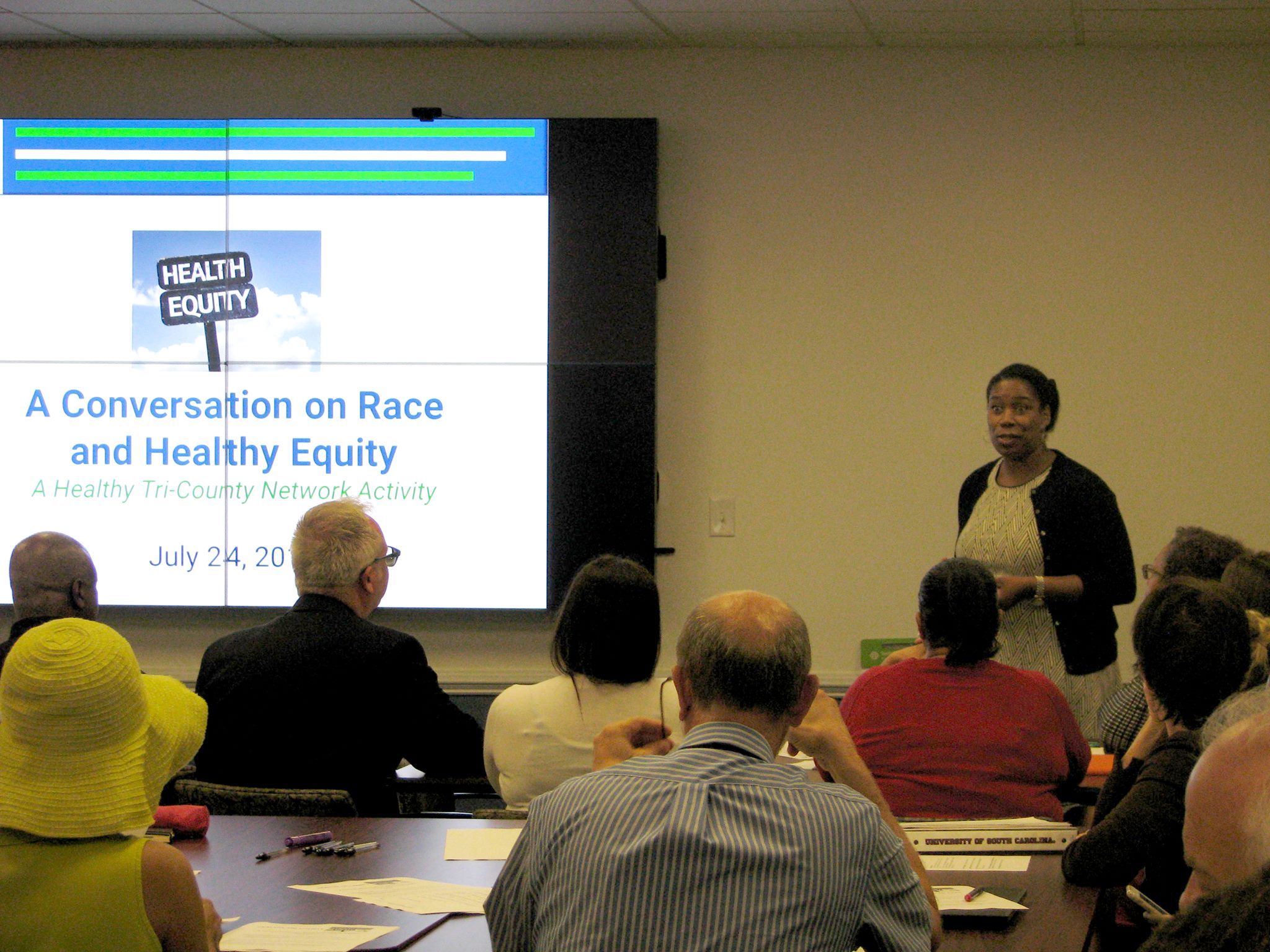 Trident United Way Director of Health Kellye McKenzie giving the audience an overview of the program for the afternoon.